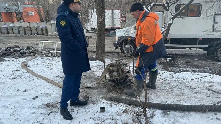 Отключение отопления в саратове. Аварии служба водопроводов. Марцинкевич Саратов прокуратура.