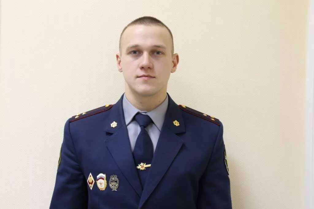 Сотрудники исправительных учреждений. Взятка уфсин. Сотрудник исправительной колонии. Начальник колонии ик 4 тюмень. Сотрудники фсин россии.