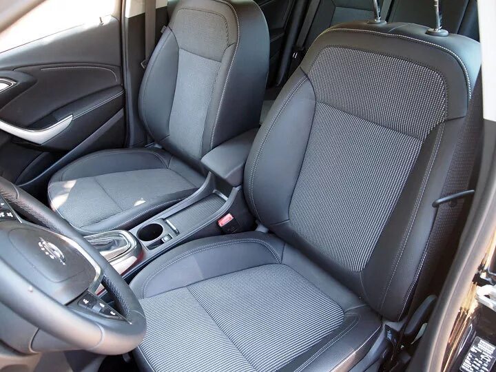 сиденья opel astra