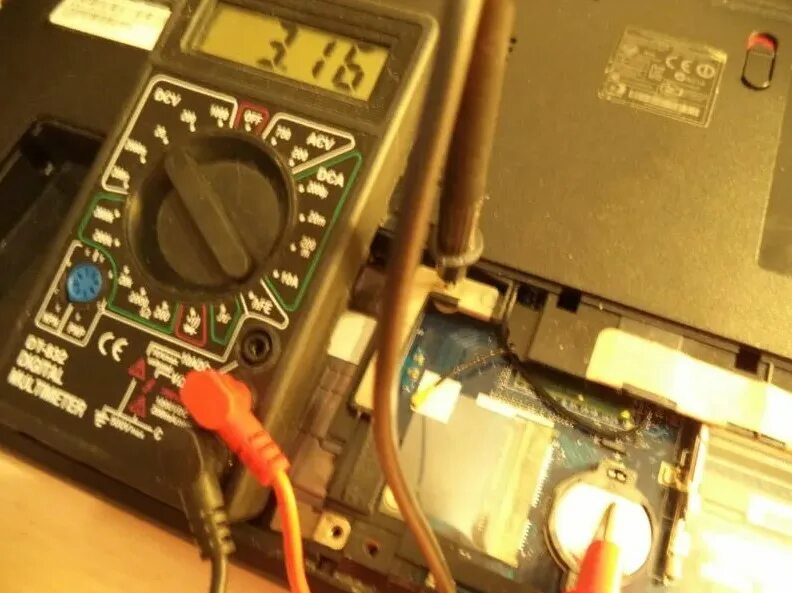 Как проверить напряжение на батарейке биос. Как проверить кнопку включения мультиметром. Как проверить кнопку включения мультиметром. Как проверить кнопку включения мультиметром. Как проверить мультиметр кнопку.