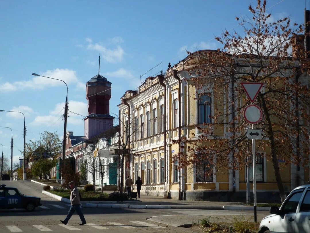 Павловск проспект революции. Павловск воронежская область проспект революции дом 13.