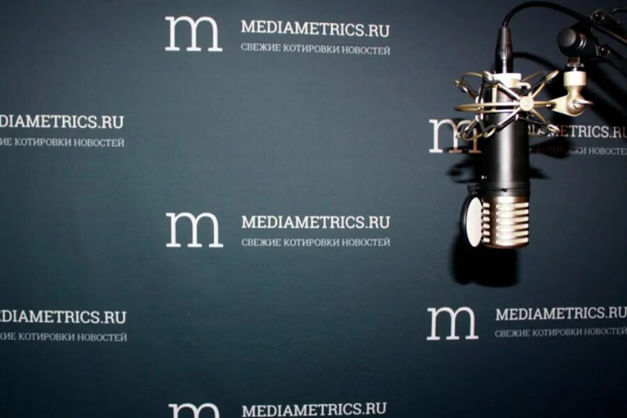 Медиаметрикс кз. Медиаметрикс. Медиаметрикс логотип. Радио mediametrics. Mediametrics радио логотип.