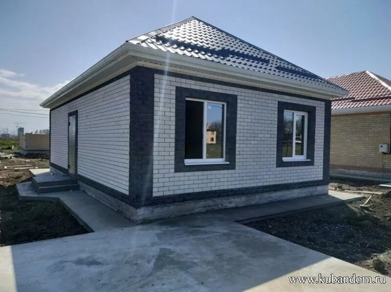 дом 70 м2. дом 70 м2. компактный одноэтажный дом. м. одноэтажный дом 60 кв м планировка с двумя спальнями.