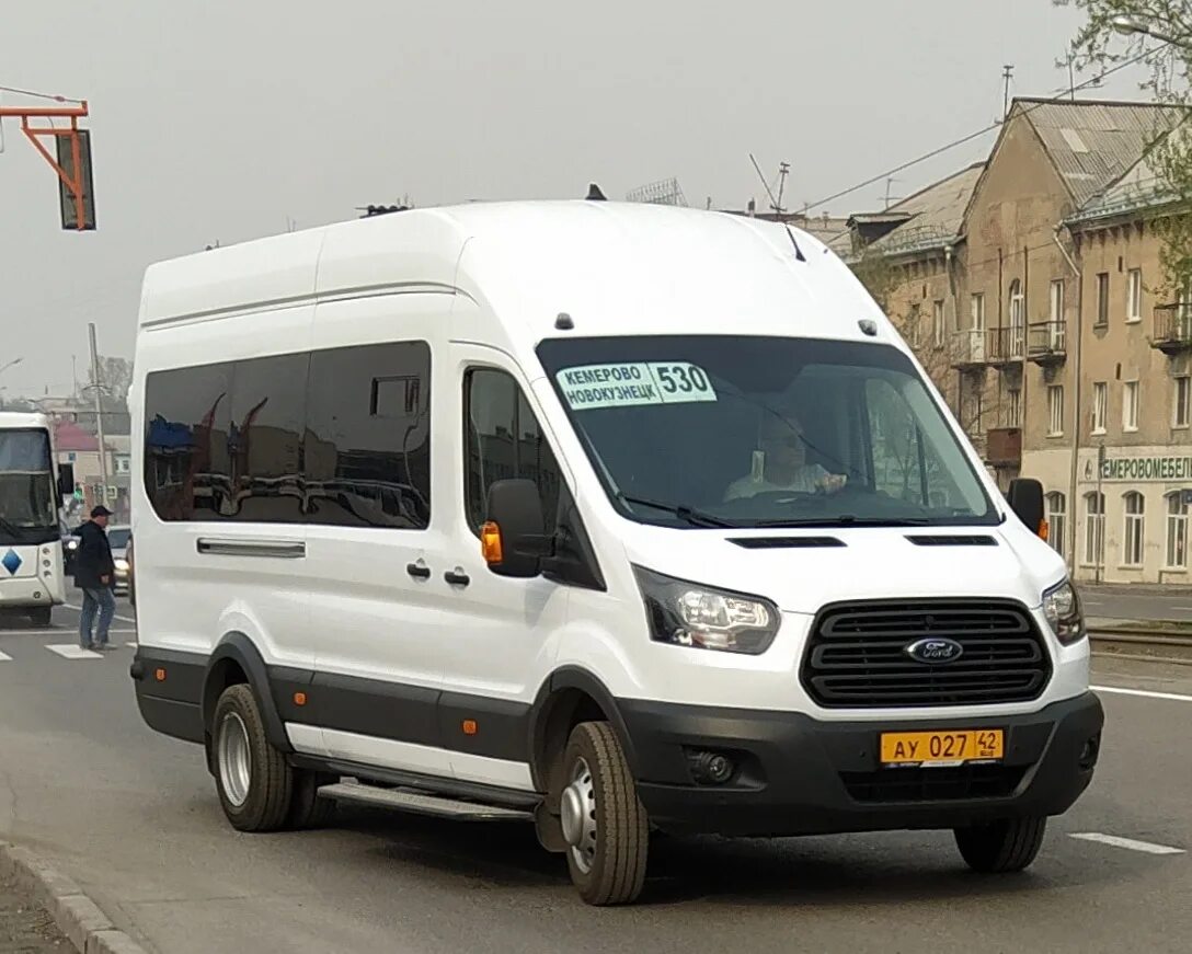 Автобусы межгород кемерово. Ford Transit FBD-BB (17). Автобус Новокузнецк Белово. Автобусы Кемерово. 530 Маршрутка.