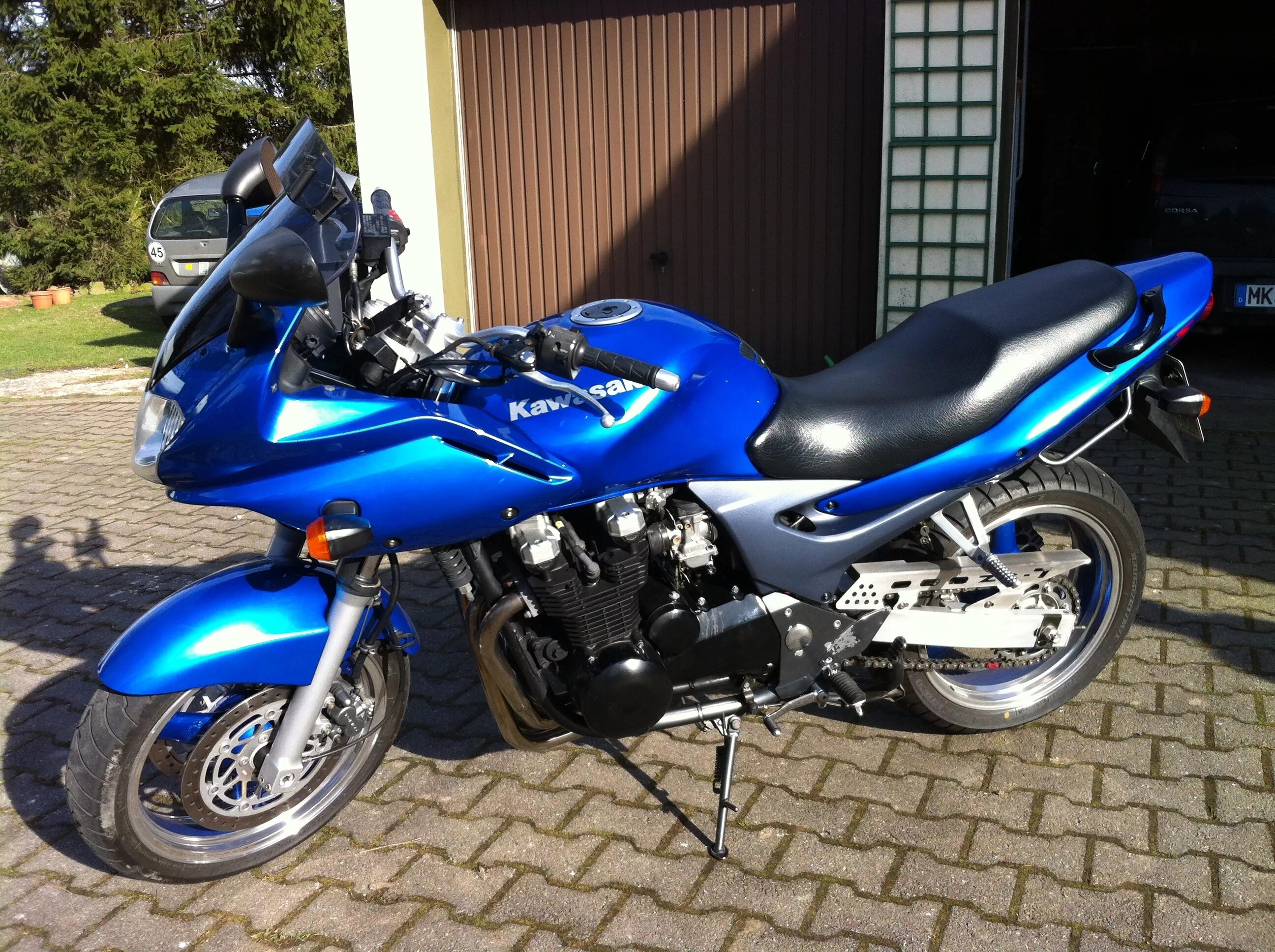 Кавасаки 7 цилиндров. Yamaha zr 750. Кавасаки 7. Кавасаки 7. Кавасаки zr7.