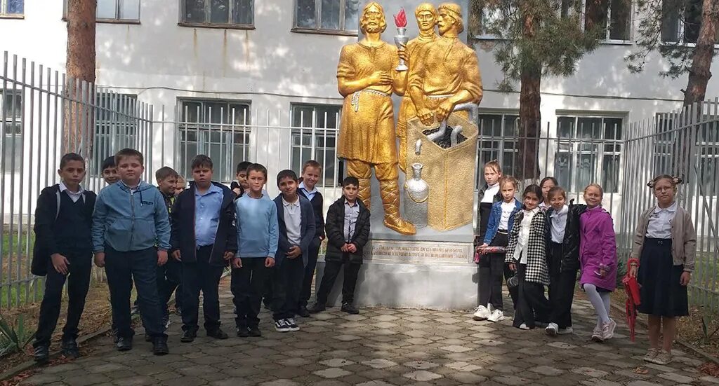 Моздок рсо алания. Новости моздок рсо алания. Глава г моздока бураев. Глава города моздок. Моздок рсо алания.