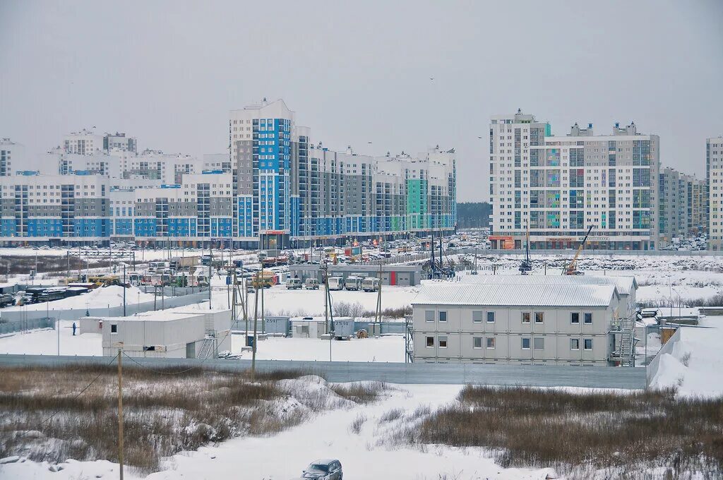 трц академический ювелирный магазин. академический фото. памятник умкам в екатеринбурге в академическом районе. свежие вакансии академический екатеринбург. академический район новый квартал.