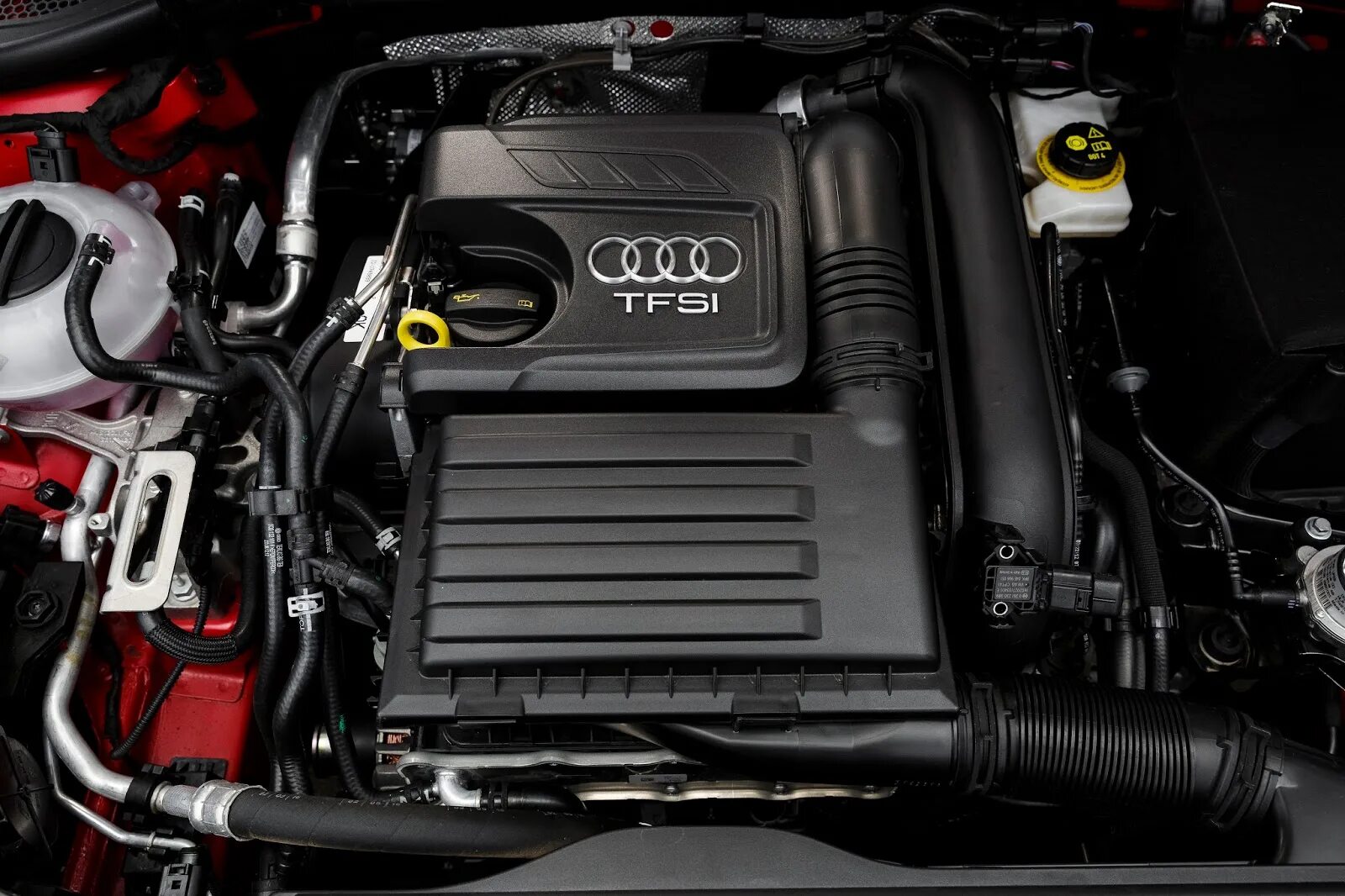 Audi a3 1.4 TFSI. Ауди а3 1.8 TFSI. Audi a3 1.4 TFSI моторный отсек. Ауди а3 мотор 1.2. 1.4 150 лс