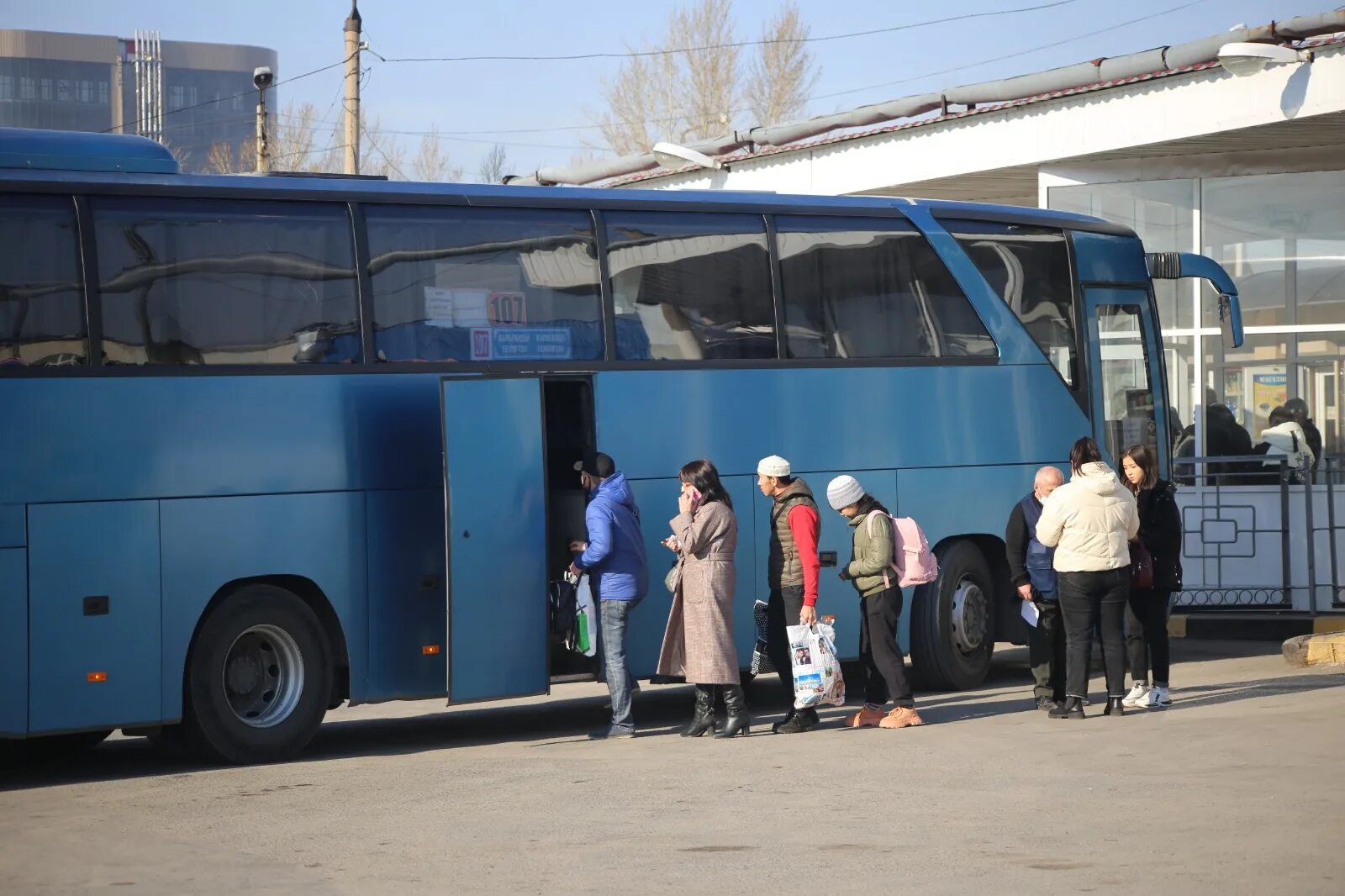 Темиртау караганда автобус. Автобусы караганда абай. Темиртау караганда автобус. Автобусы караганда абай. Караганда автовокзал.