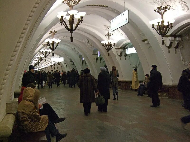 Крушение на арбатско покровской линии. Московский метрополитен станция арбатская. Русич на арбатско покровской линии 2006. Станция киевская арбатско-покровской линии. Схема арбатско-покровской линии метро.