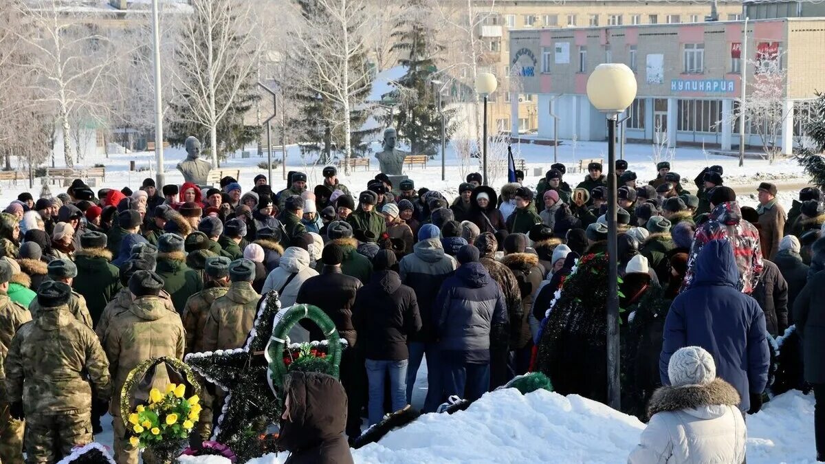 Военный. Российские войска в Киеве. Шиханы 2 2005 год.