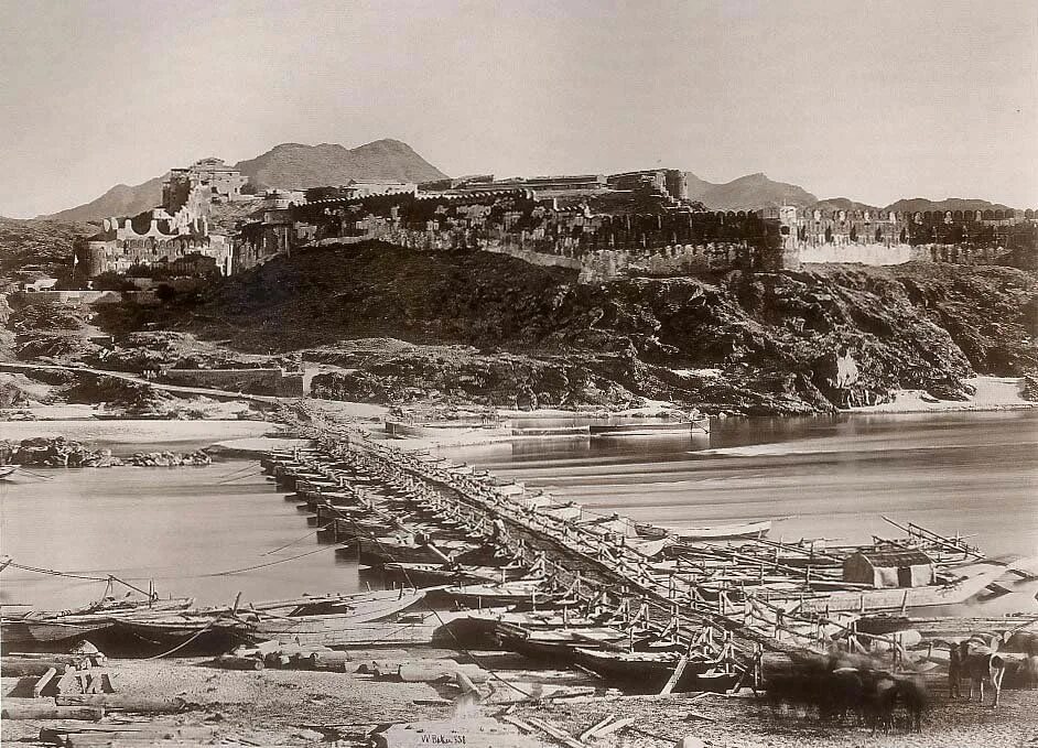 Первая фото. Первая фотография. Первые фото. Первая фотография в мире. Первые в мире снимки.