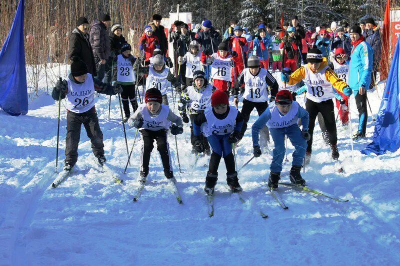 Салым. Спортивный комплекс Салым. Салым фото поселка. Салым 2007.