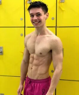Sweet Boyfriend, Abs Boys, Shirtless Men, Cute Guys, Lewis, Speedo, Swimmin...