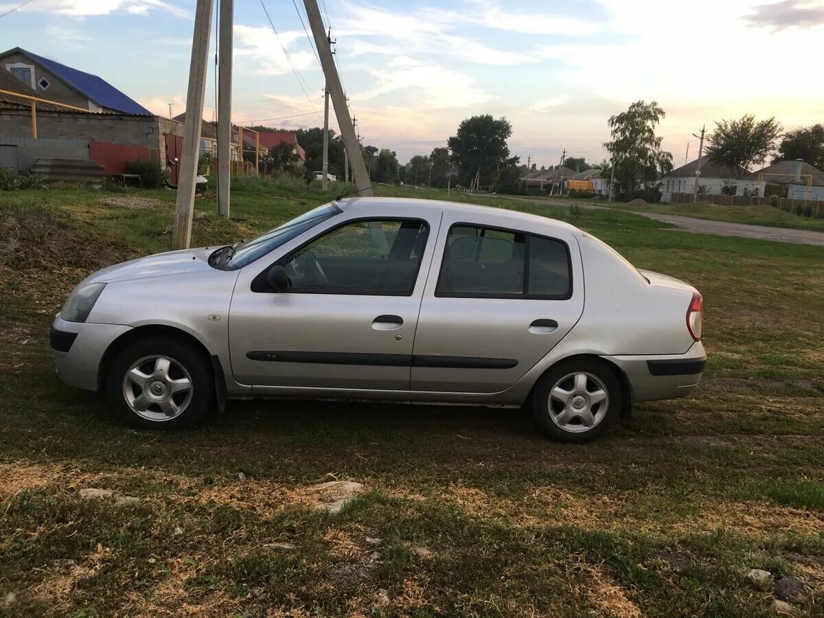 Рено 2005 г. Рено Симбол 2005 года. Рено Симбол 1.4 2005 года. Renault symbol 1.4 МТ 2005. Рено Симбол 2005г.