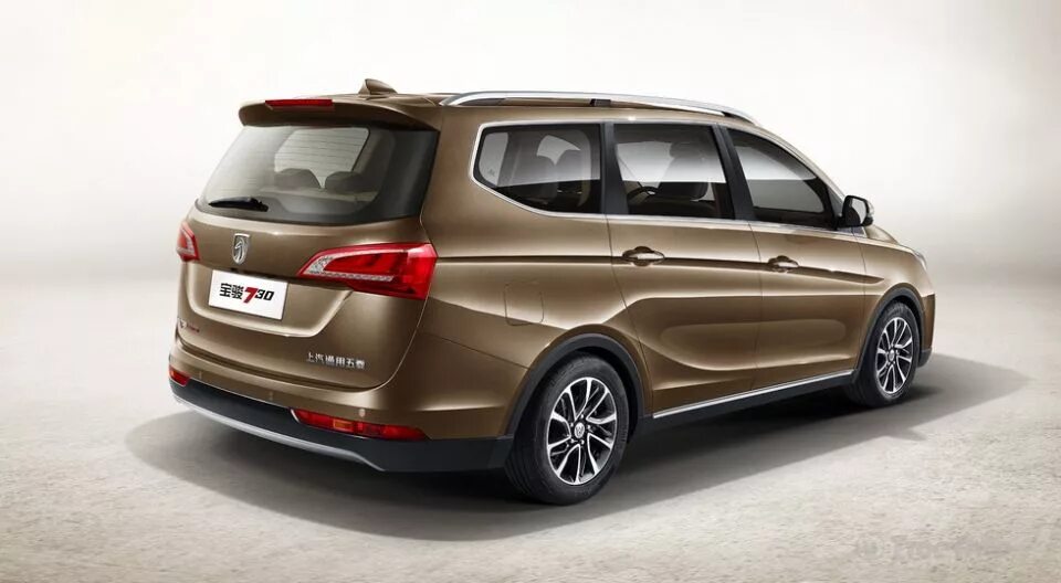 Baojun 360. Семиместный автомобиль китайского производства. Китайский минивэн baojun 730. Huasong 7. Geely jiaji.