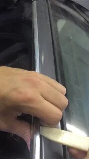 Как снять молдинг стекла