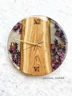 Часы ручная работа из смолы
