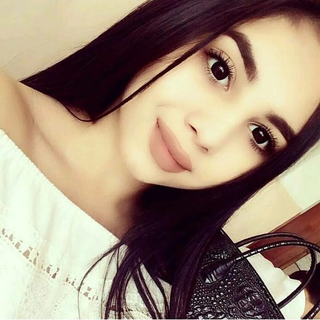 Instagram uzbek. Мисс узбекистан 1999. мисс узбекистан 2017. наргиза алимова мисс узбекистан. валерия инстаграм uzbekistan.