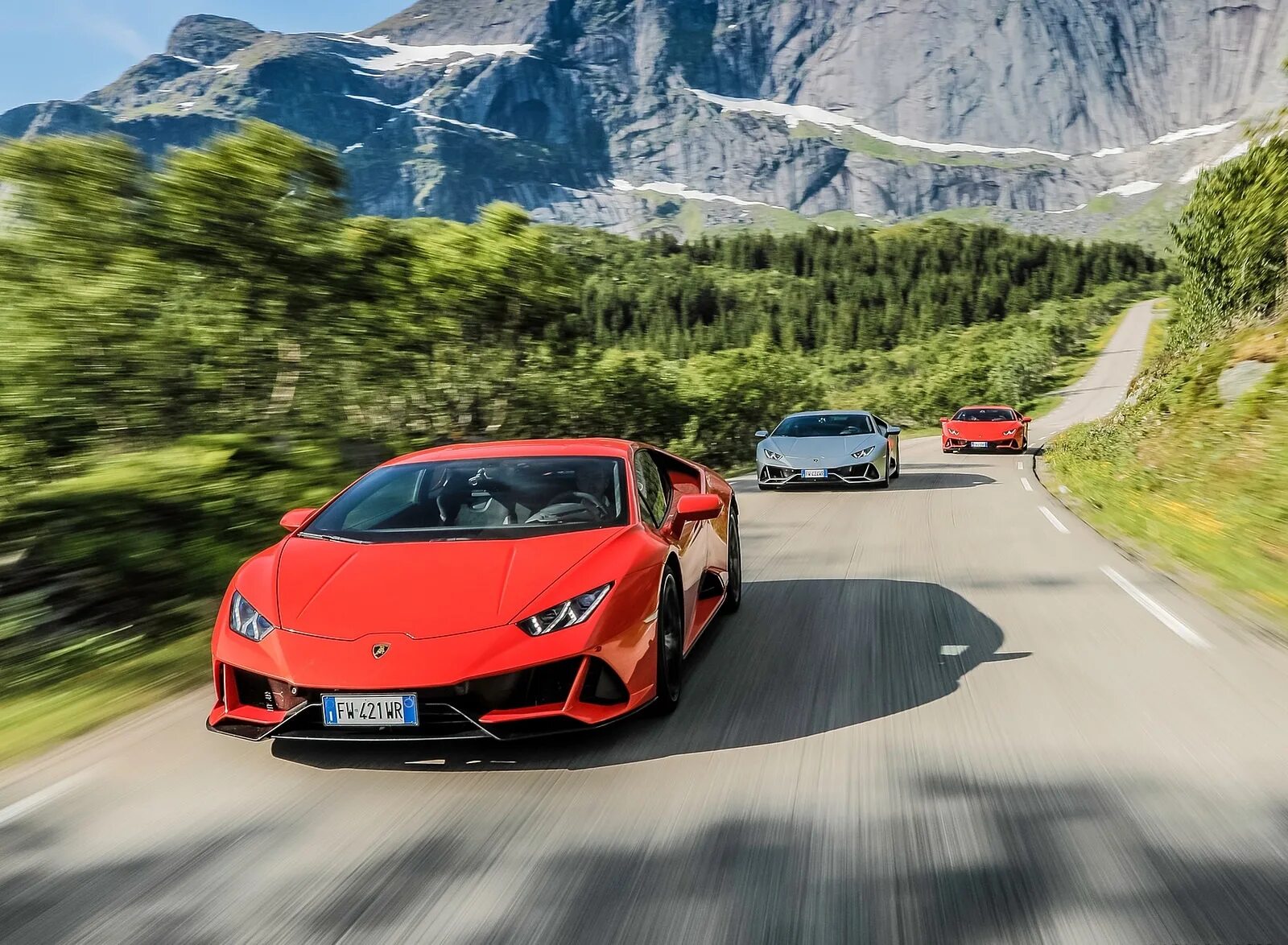 Хуракан эво. Lamborghini Huracan EVO. Lamborghini Huracan EVO 2019. Ламборгиги ху Ракан Эво. Ламборджини Хуракан перед.