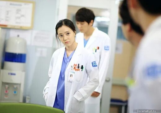 Хороший доктор расписание. Moon Chae won хороший доктор.