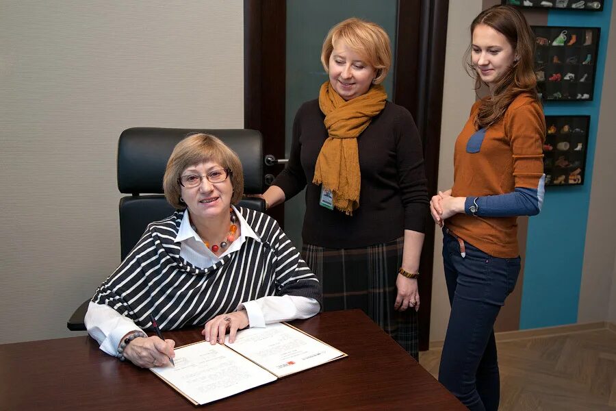 Цели привлечения молодёжи к чтению. Библиотека грина. Информационный библиотечный центр в детском саду. Читатели в библиотеке. Предложения по привлечению молодых специалистов в организацию.