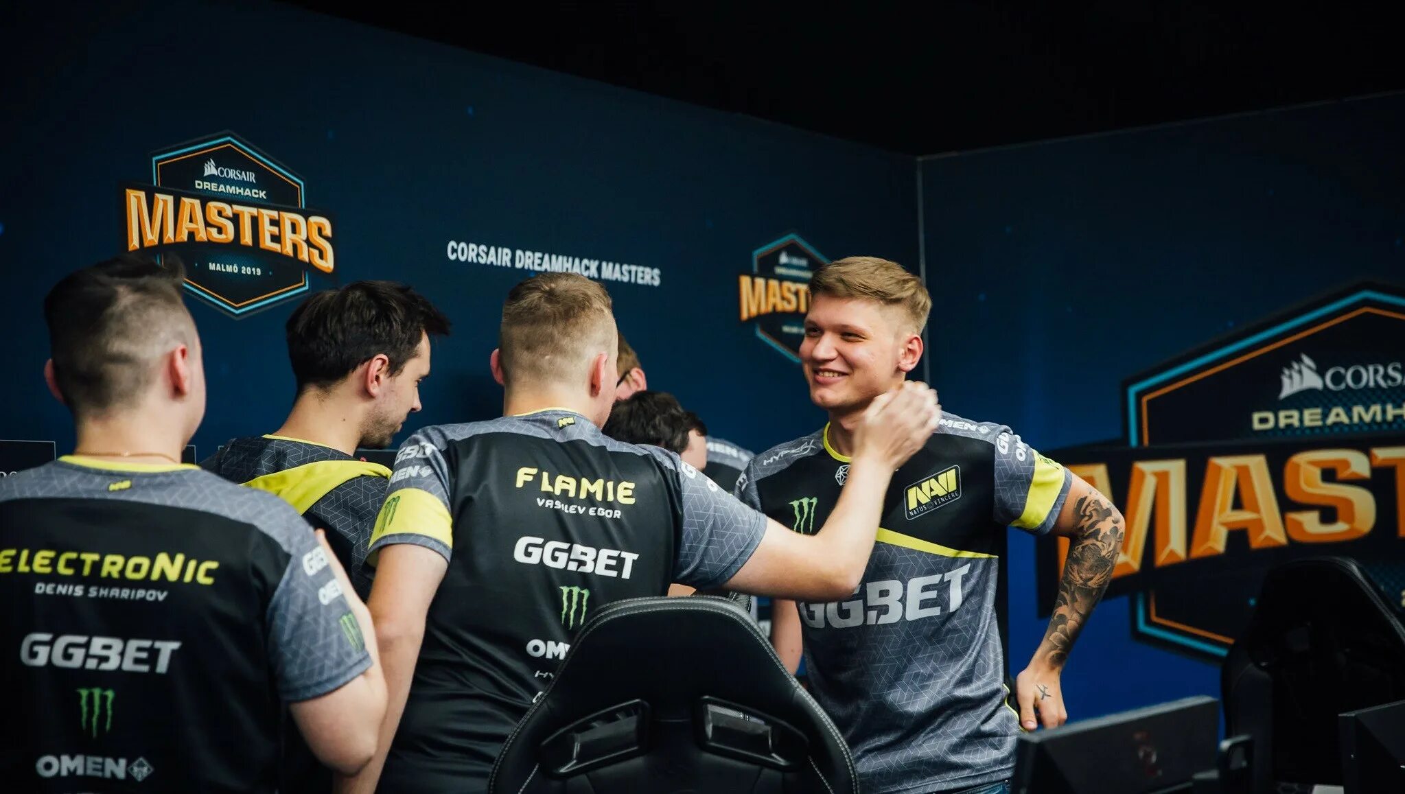 Navi csgo. Нави кс го 2019. navi cs go 2025. состав нави 2019 кс го. нави тима 2025.