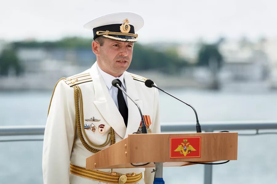Капитан морского флота. Контр Адмирал Шварц. ВМФ РФ Капитан 1 ранга.