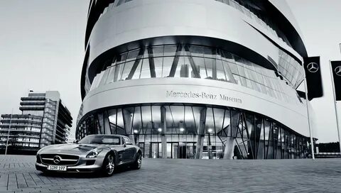 Где находится mercedes benz