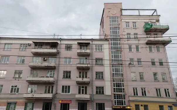Дом чекистов пермь. Дом чекистов пермь внутри. конструктивизм в перми. дом чекиста казань фото.