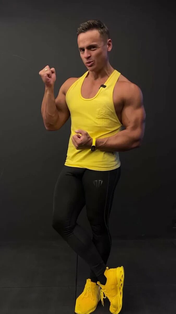 Sjbody рост. Рост спартака sjbody. Известный бодибилдер. Sjbody рост. Сджибоди.