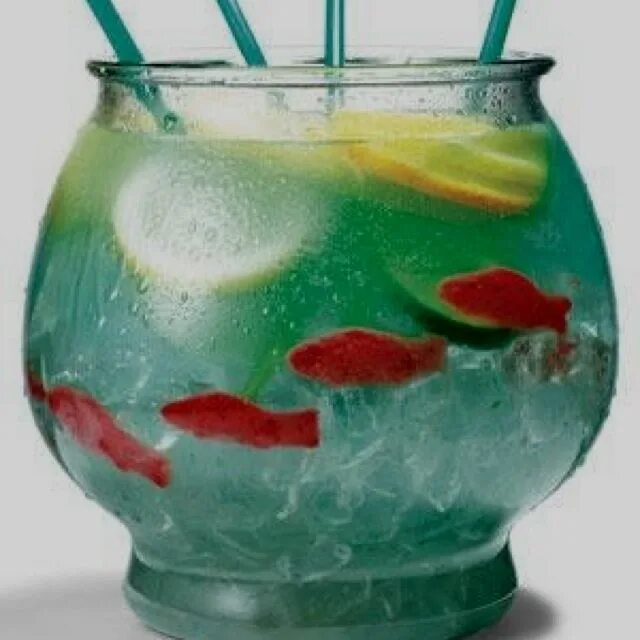 Bowls drinks. Bowls drinks. Чаша для пунша. Коктейль с рыбой. Интересные подачи коктейлей.