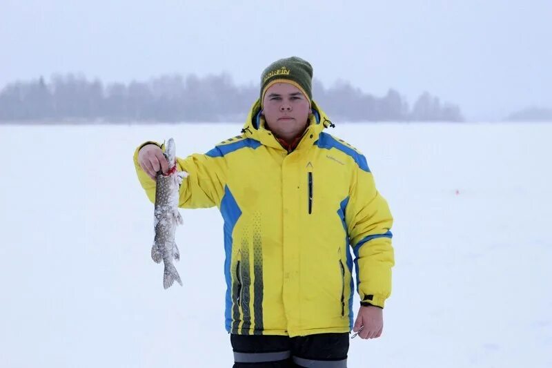 Погода кириллов по часам. Чемпионат Вологодской области по блесне. Кириллов день рыбака Вологда. Д Яршево Кирилловский район. Погода в Кириллове.