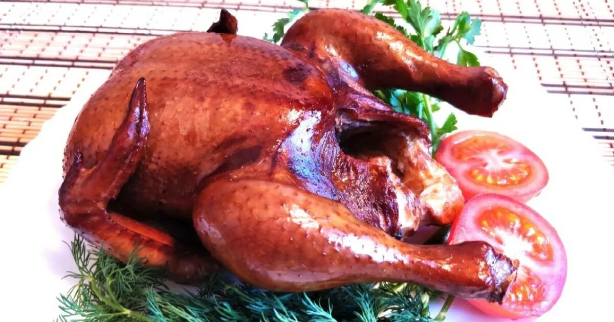 Крылышки ароматные копченые. Копченая курица. Курица горячего копчения. Копченая курочка. Копченая курочка.