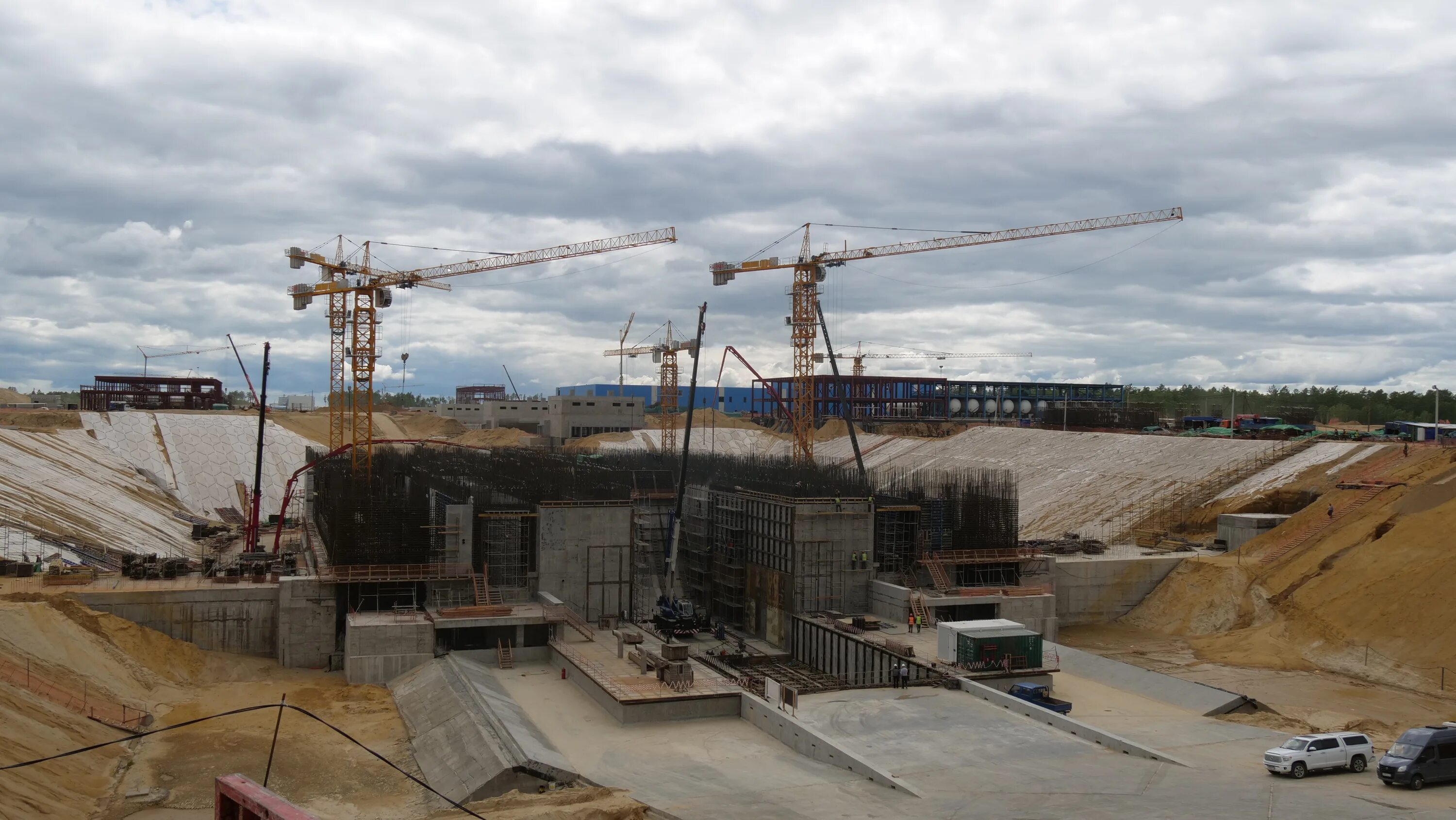 космодром восточный фигуранты. свободный амурская область космодром восточный. агхк ход стройки. кзб ангара восточный. стартовая площадка стройка.