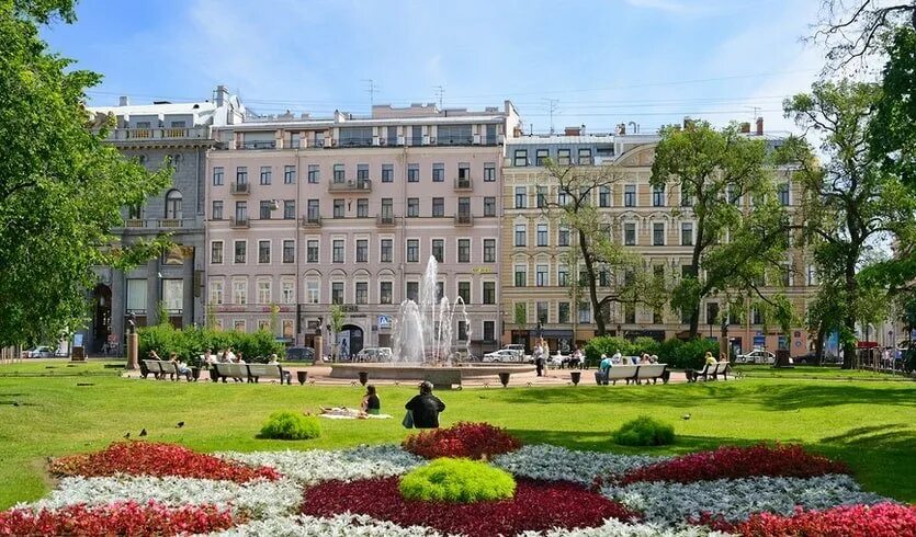 Манежная площадь в санкт петербурге. Манежная площадь санкт-петербург. ново манежный сквер в санкт-петербурге. манежная санкт-петербург манежная площадь. сквера манежная площадь спб.