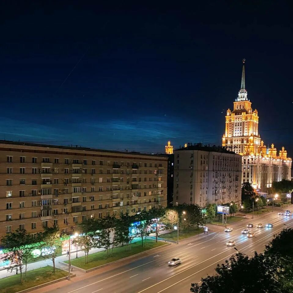 Москва ночью