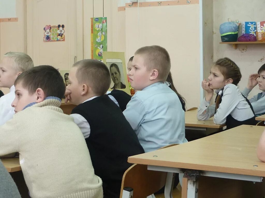 Поселок тугулым свердловской области. Эж 26 школа тугулым. Работа тугулым. Улица полевая 22 в тугулым фото до а. Тугулымский городской округ.