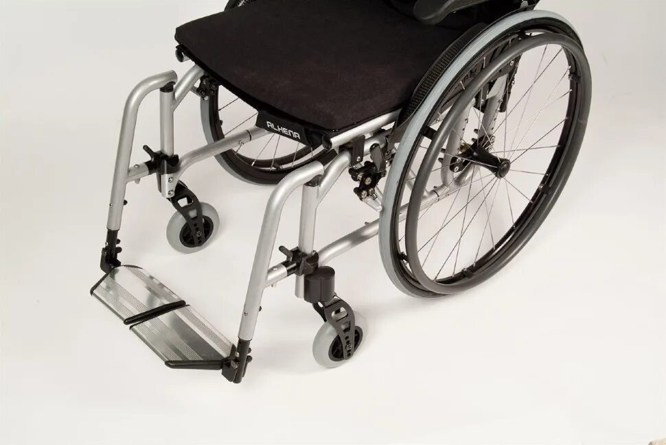 Коляска инвалидная альфа 01. Как получить инвалидную коляску. Кресло-коляска otto bock старт. Инвалидная коляска «н032с armed». Как получить инвалидную коляску.