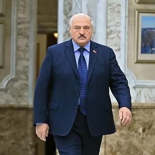 Лукашенко уволил