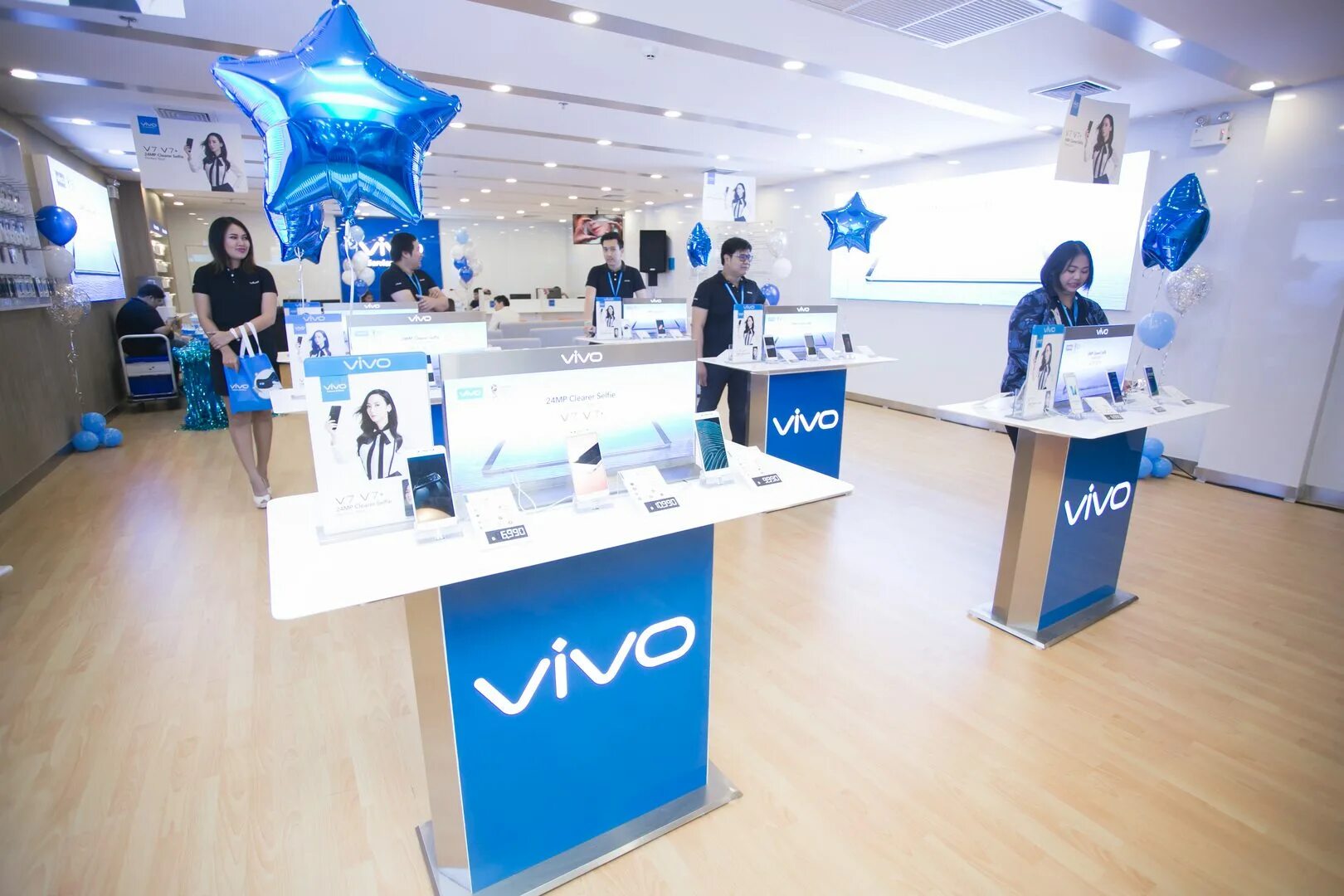 Vivo новосибирск. Vivo service. Сервисный центр Виво в Москве. Магазин vivo. Виво офис.