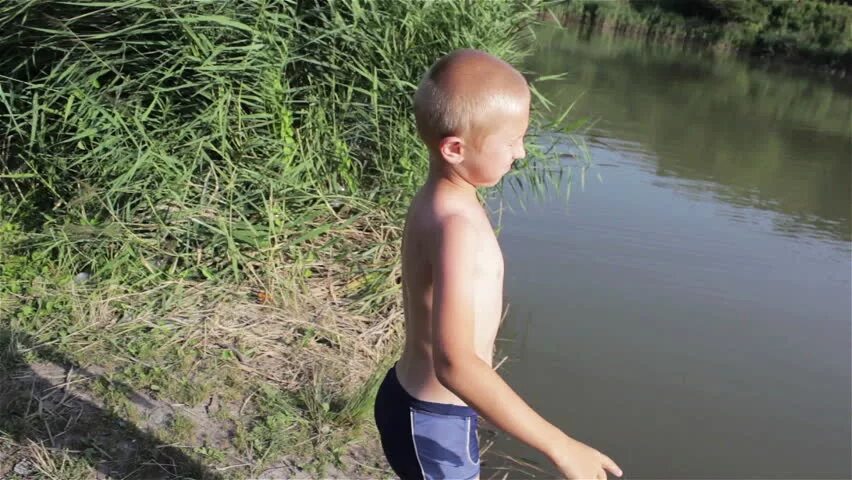 Lake boys. Boy in Lake. Boys on the Lake. Boys on the River. Boys at Lake.