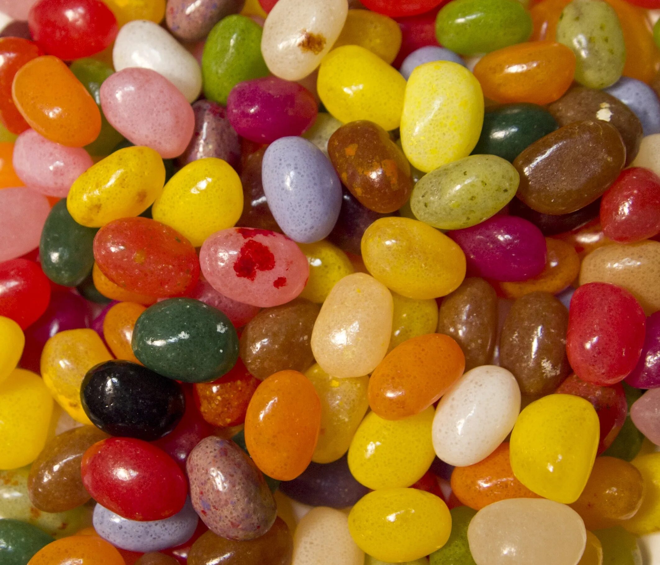 Jelly beanbrainss. Мармелад Джелли Бин. Мармеладные Бобы. Желейные Бобы. Мармелад Бобы желе.