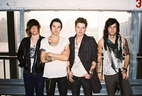 Hd Wallpapers Pcs Provides High Quality in wide screen Hot Chelle rae HD Wa...