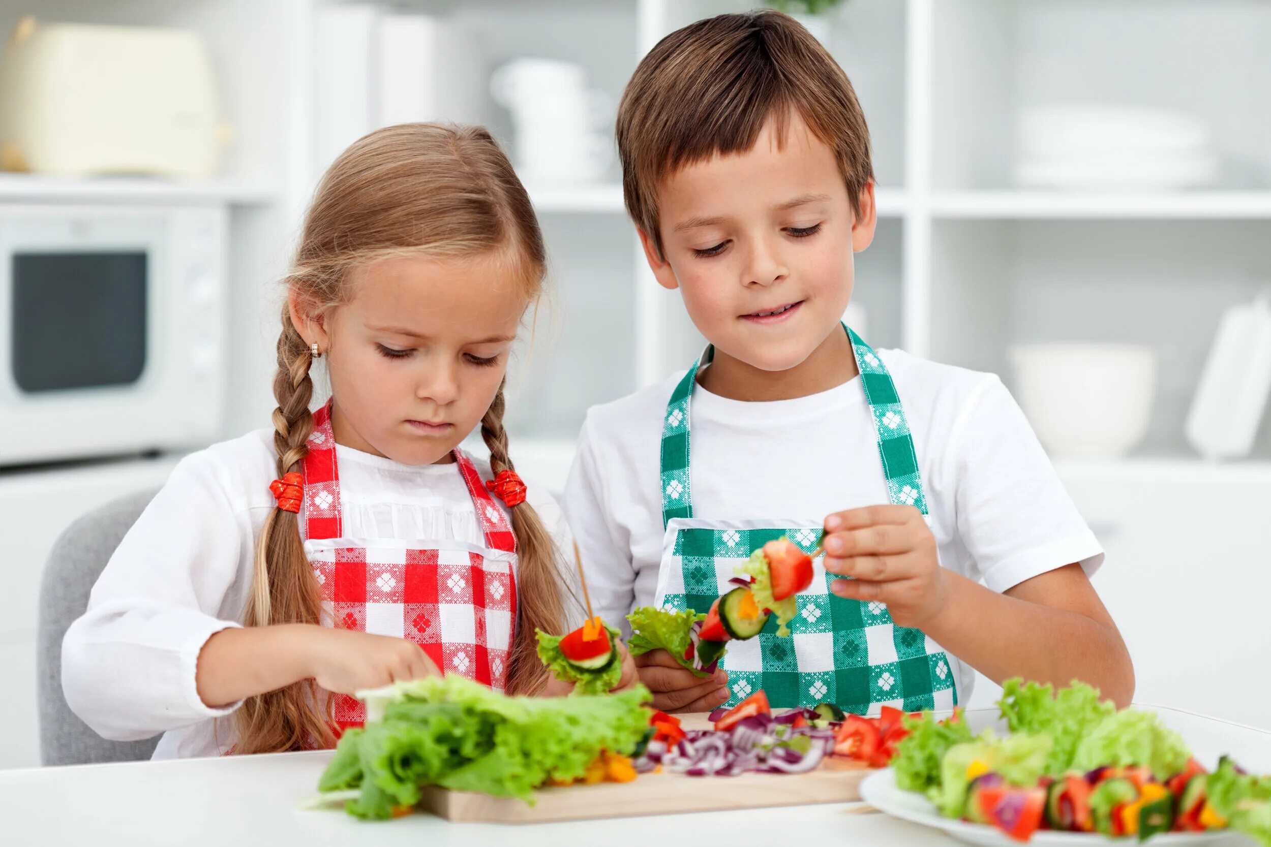 Здоровое питание детей 7 лет. Питание детей. Еда для детей. Здоровое питание для детей. Вкусная и здоровая пища для детей.