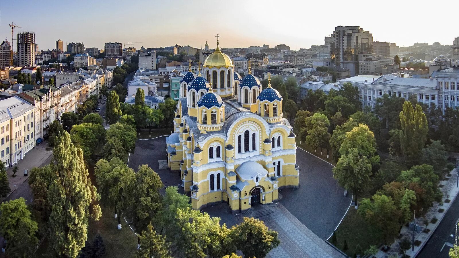 Собор святого владимира в киеве. Софийский собор в киеве собор в киеве. Софийский собор ярослава мудрого в киеве. Соборы г киев. Софийский собор в киеве ярослав.