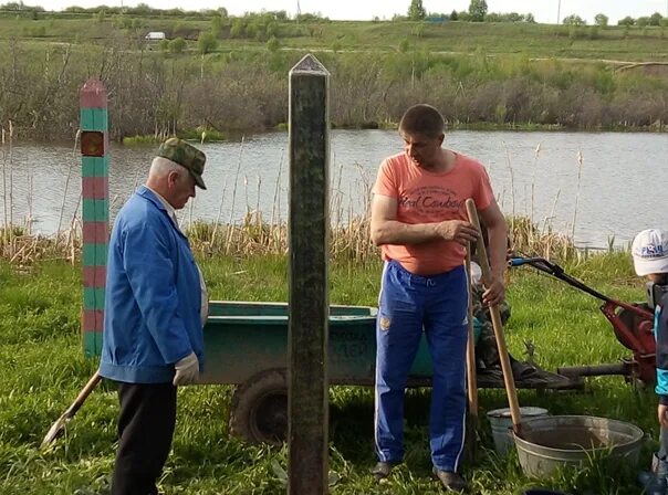 Подслушано уинское в контакте уинская оппозиция. Деревня Ломь Уинский район Пермский край. День пограничника в Уинское. Уинское село Пермский край сегодня день пограничника. Ломь.