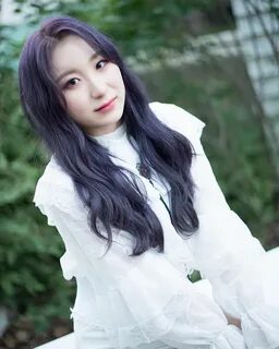 Lee chaeyeon