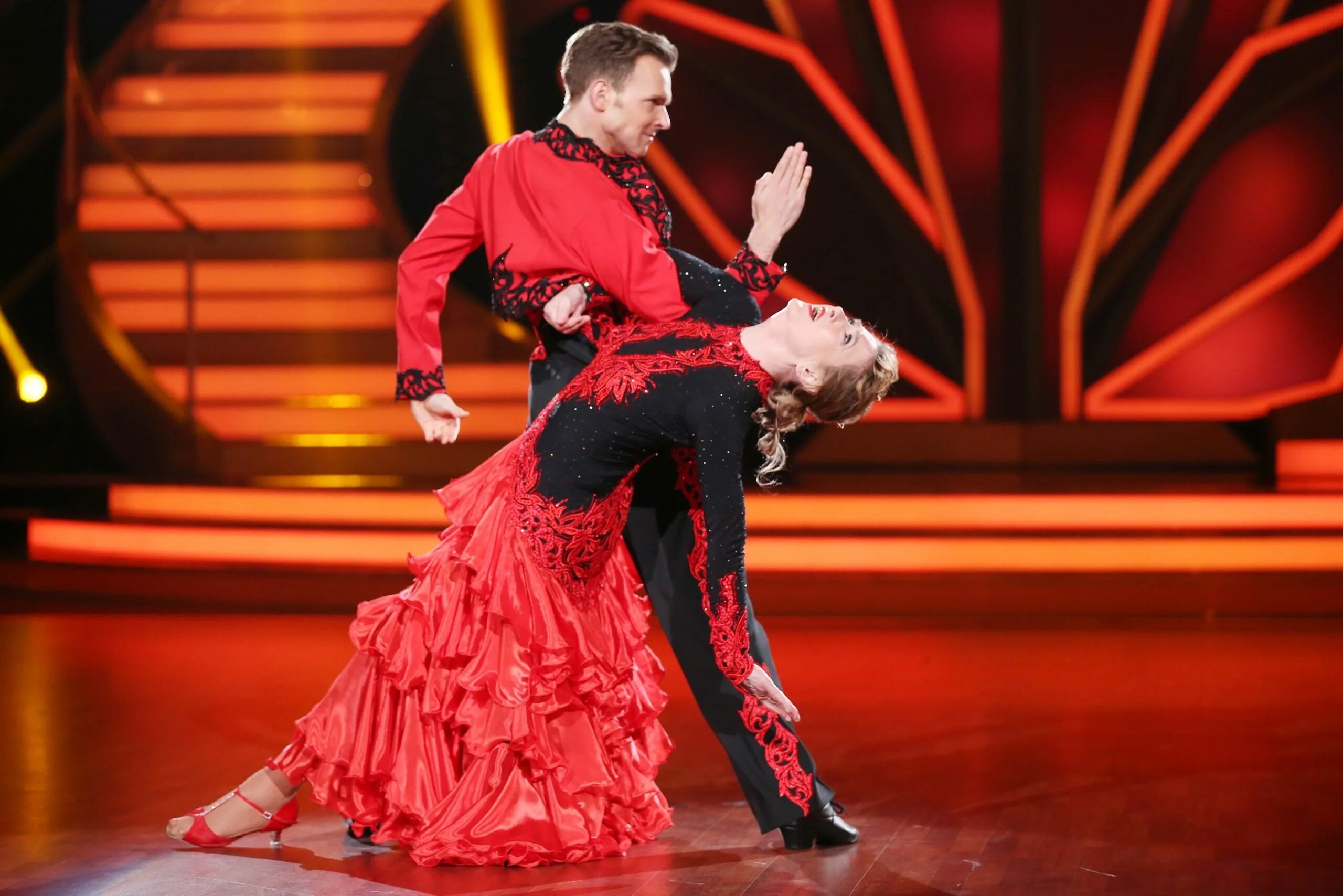 Dancing 2015. Dancing 2015. Dancing 2015. Савченко шоу танцы. Dancing 2015.