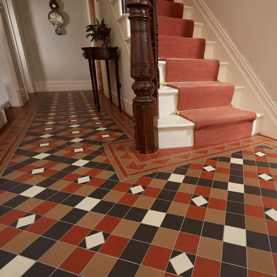 Tiling floors
